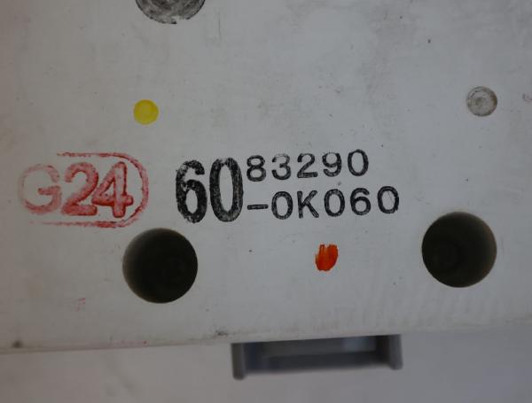 Display 60832900K060 Toyota HILUX 7 KUN
