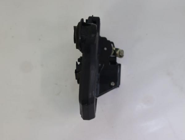 Türschloß hinten rechts 690500K040 Toyota HILUX 7 KUN