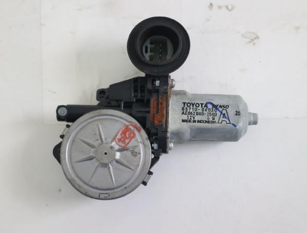 Fensterheber-Motor vorn rechts 857100K030 Toyota HILUX 7 KUN