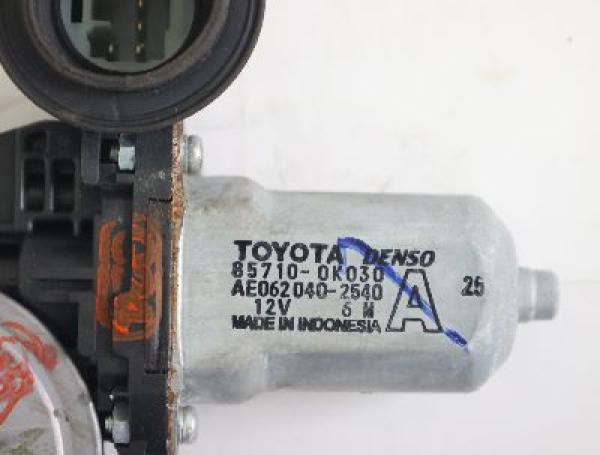 Fensterheber-Motor vorn rechts 857100K030 Toyota HILUX 7 KUN