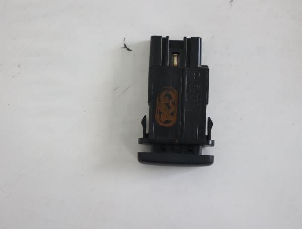 Schalter sonstige 15A530 Toyota HILUX 7 KUN