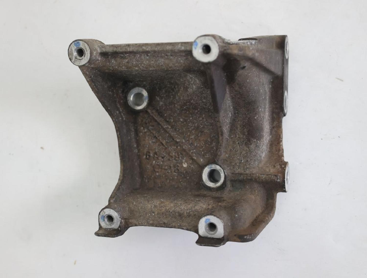 Aggregatehalter 246260522 Toyota HILUX 7 KUN