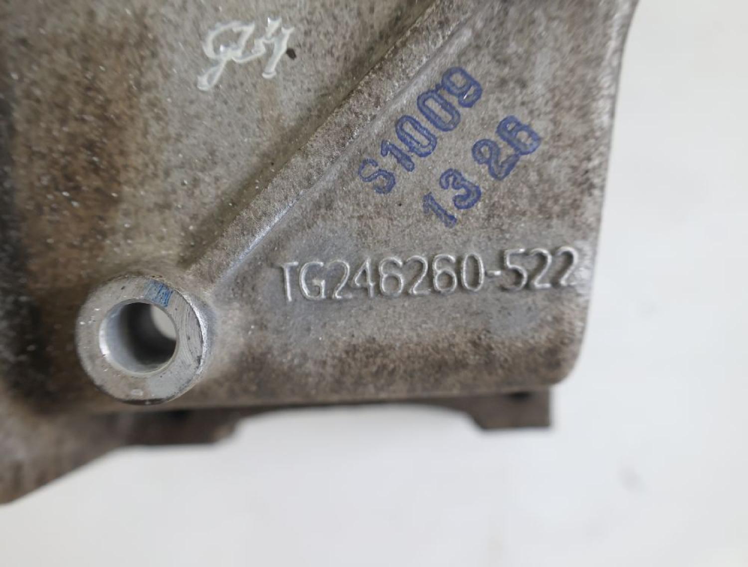 Aggregatehalter 246260522 Toyota HILUX 7 KUN