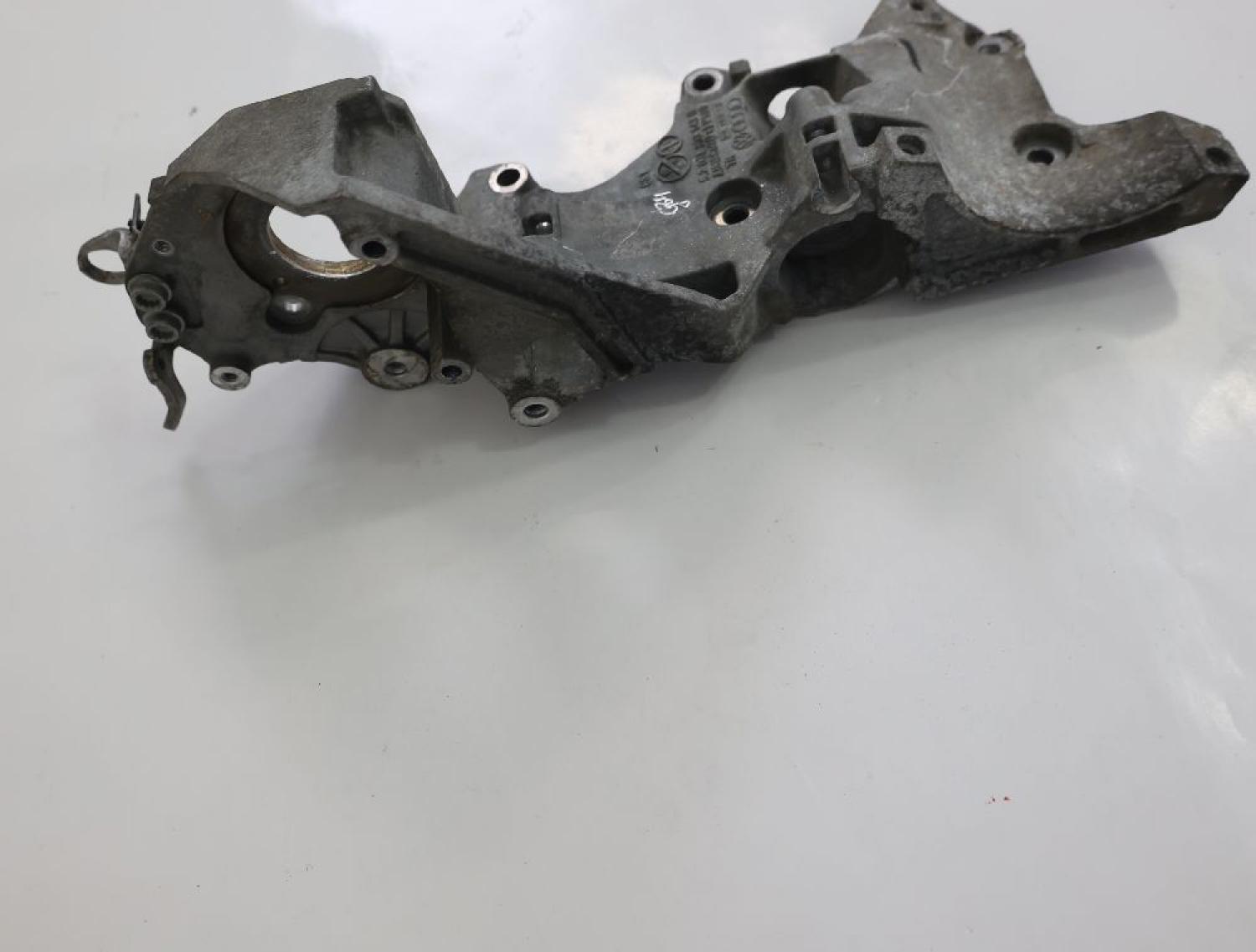 Aggregatehalter 03L903143Q VW CADDY 3 Kasten