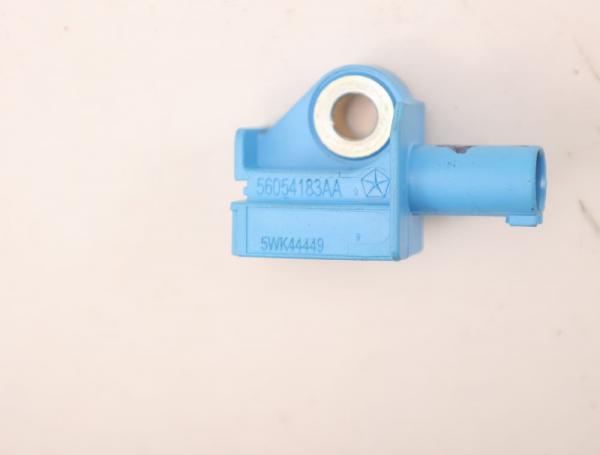 Airbag Sensor vorn rechts 56054183AA Fiat FREEMONT