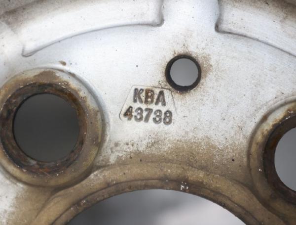 Felge Stahl vorn links 6394013002 Mercedes VITO 2 W639
