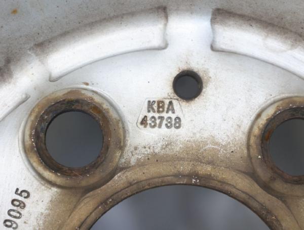 Felge Stahl hinten links 6394013002 Mercedes VITO 2 W639