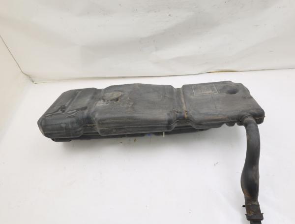 Kraftstofftank 6394711401 Mercedes VITO 2 W639