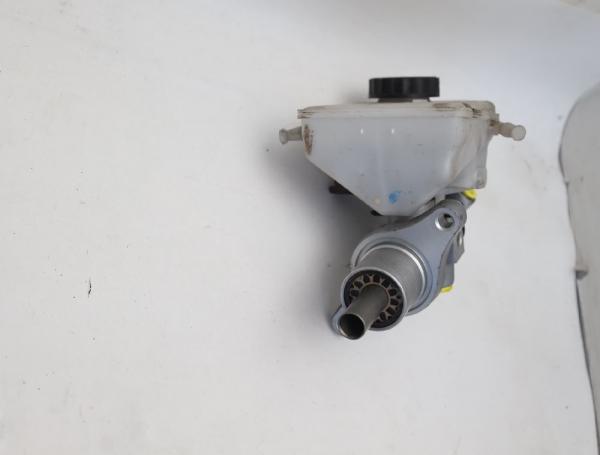 Hauptbremszylinder 4601V6 Peugeot 807 EB