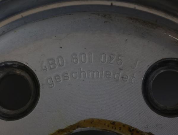 Felge Alu/Leichtmetall 4B0601025J Audi A6 4B C5