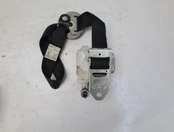 Sicherheitsgurt vorn rechts 7P1510P Toyota AVENSIS 3 Kombi T27