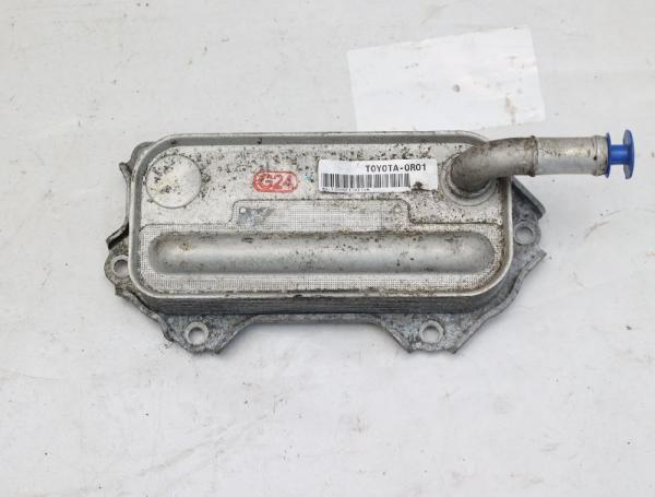 Oelkühler 157100R010 Toyota AVENSIS 3 Kombi T27