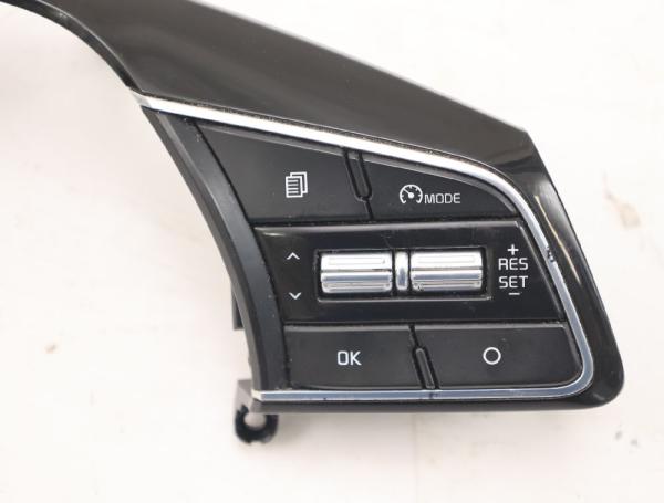 Schalter Lenkrad 96700D9850 Kia SPORTAGE 4