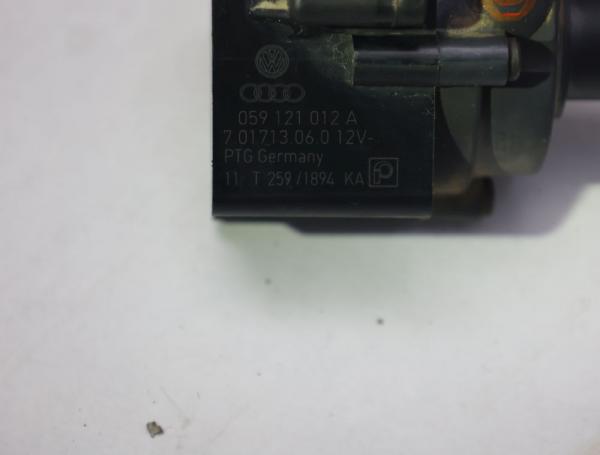 Wasserpumpe 059121012A VW AMAROK 2H