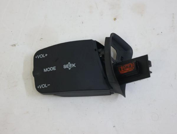 Schalter Lenkrad Ford KUGA I (3.08-2.13) 2.0 TDCi