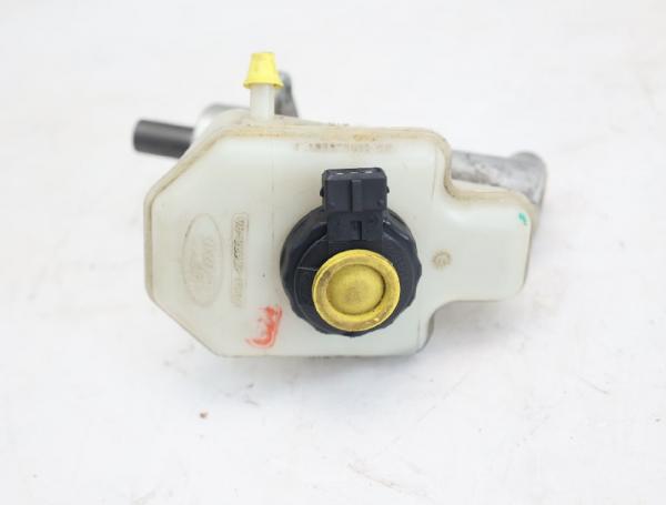 Hauptbremszylinder YS612K478AA Ford PUMA ECT
