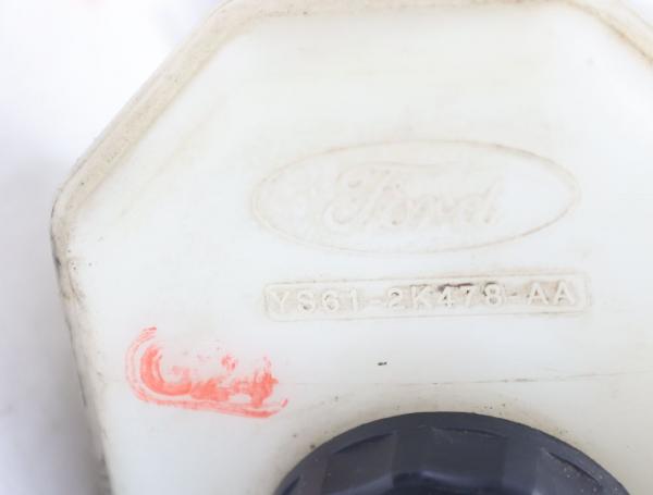 Hauptbremszylinder YS612K478AA Ford PUMA ECT