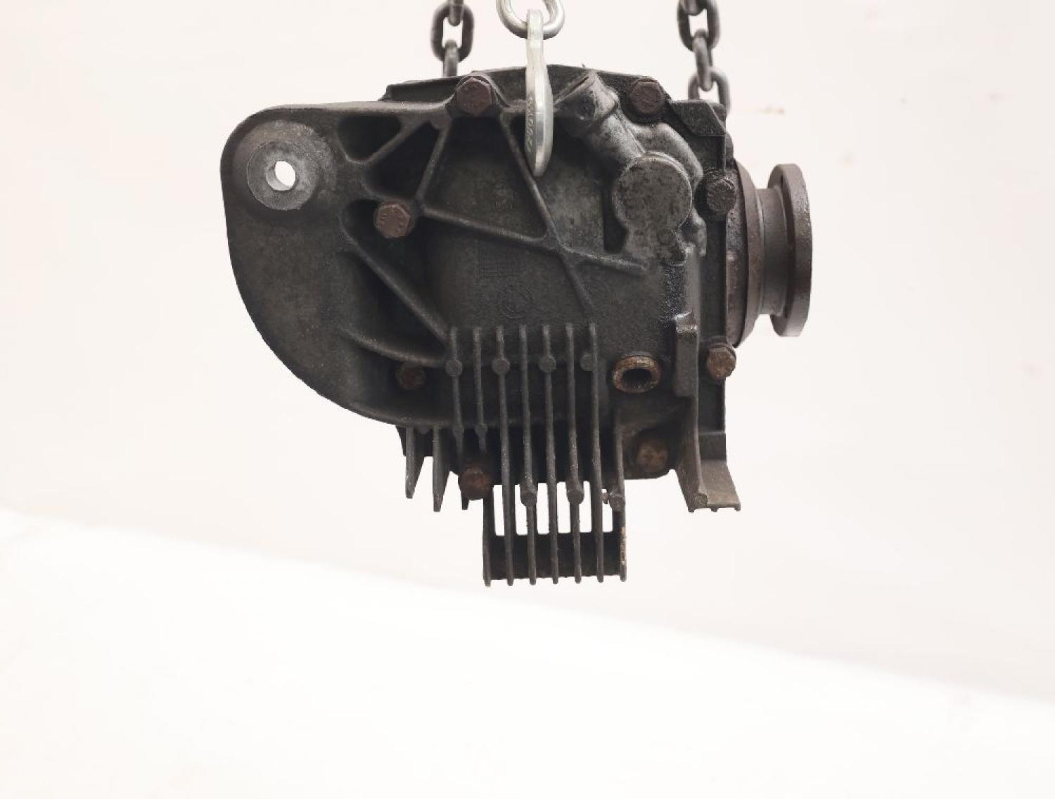 Differential BMW 5er Touring (E61) (4.04-3.07) 525i
