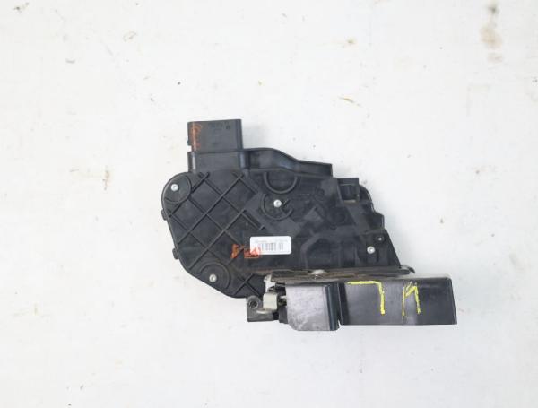Türschloß vorn links Volvo V 50 (MW) (5.07-5.12) 2.0 D