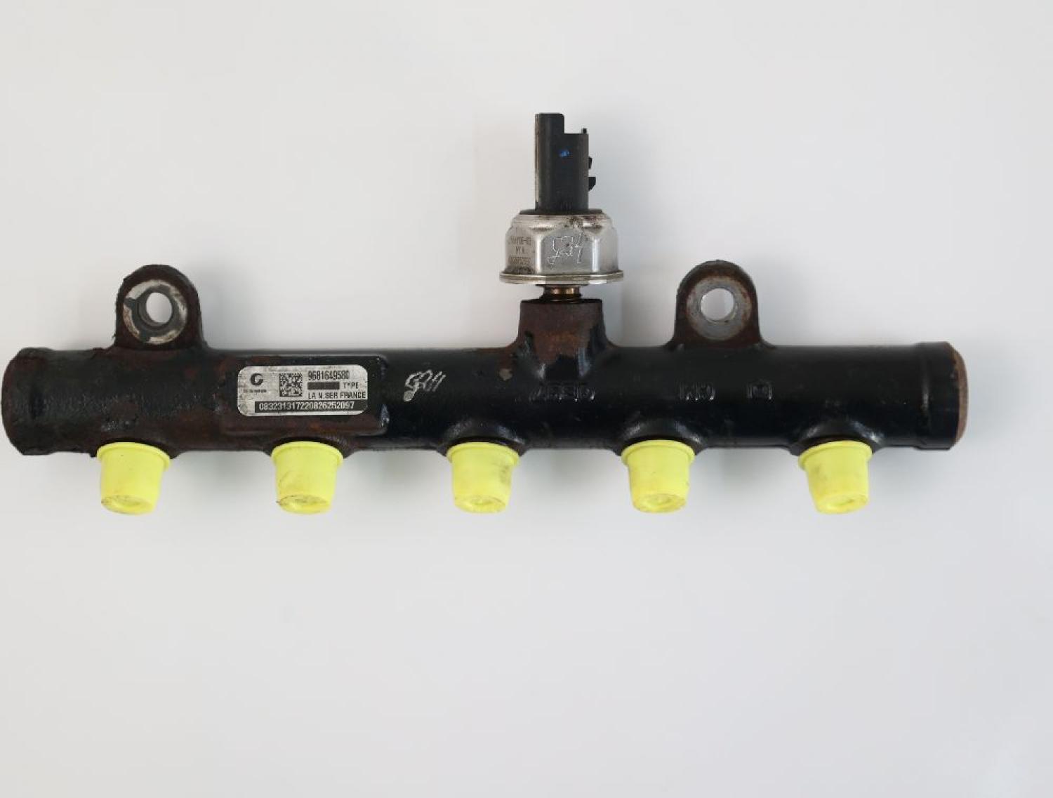 Diesel Verteilerrohr Volvo V 50 (MW) (5.07-5.12) 2.0 D
