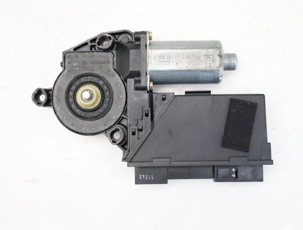 Fensterheber-Motor vorn rechts Audi A8 (4E.D3)(10.02-9.05) 3.7 quattro