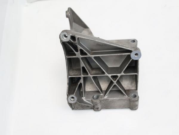 Aggregatehalter 077260885N Audi A8 D3 4E
