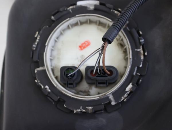 Kraftstofftank 4E0201021P Audi A8 D3 4E