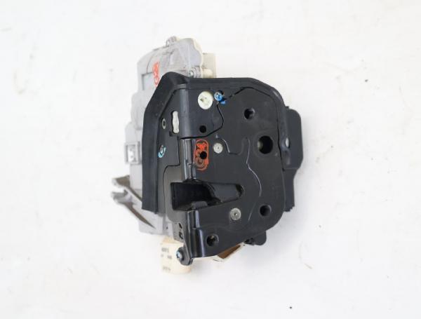 Türschloß vorn rechts 4F1837016 Audi A3 Sportback 8P