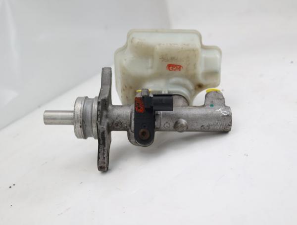 Hauptbremszylinder 0204Y24052 Seat LEON 2 1P1