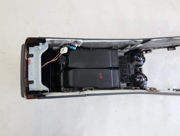 Mittelkonsole 3D0864347B VW PHAETON 3D