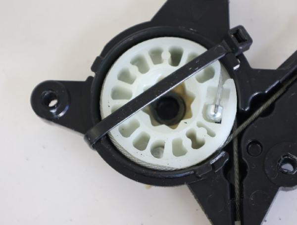 Fensterheber elektrisch vorn rechts C23558590B Mazda 5 CW