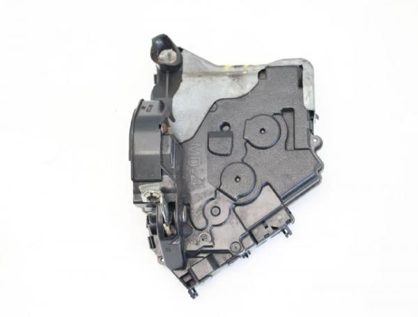Türschloß vorn rechts 6903047070 Toyota PRIUS 2 NHW20