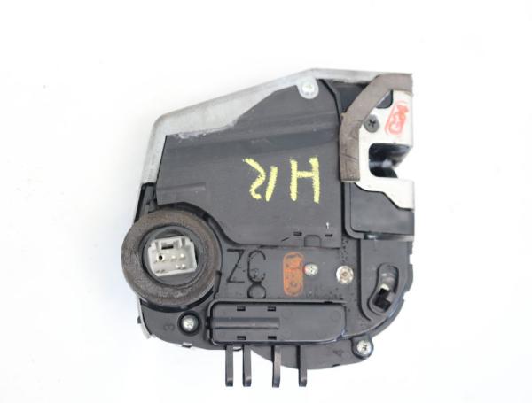 Türschloß hinten rechts 6905047060 Toyota PRIUS 2 NHW20