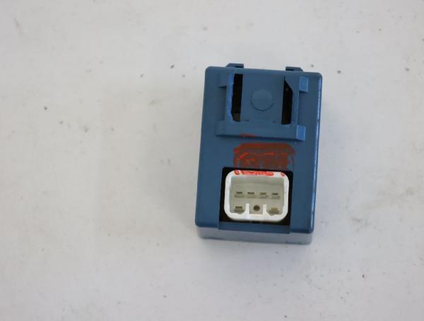Relais 8594047010 Toyota PRIUS 2 NHW20