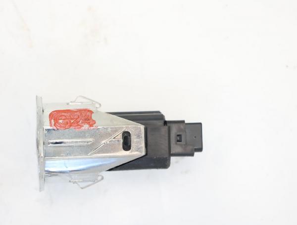Schalter sonstige 8961147010 Toyota PRIUS 2 NHW20