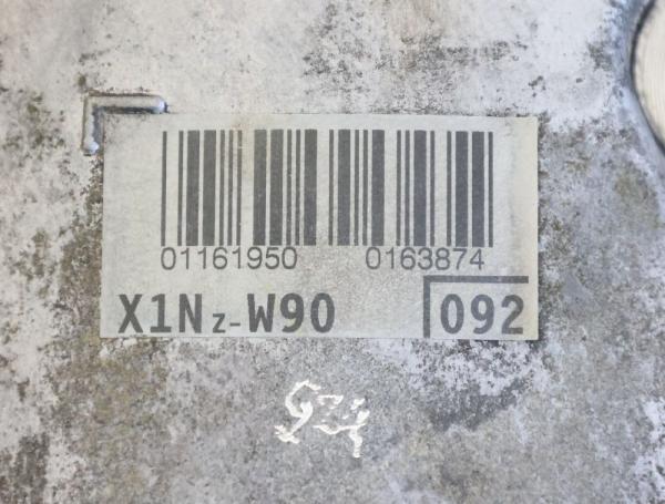 Stirndeckel 1510021050 Toyota PRIUS 2 NHW20
