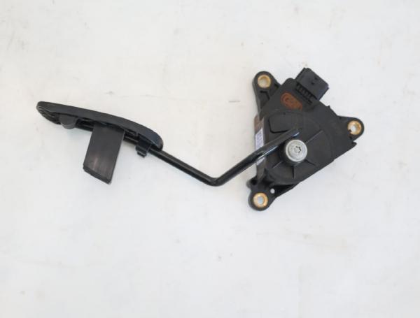 Gaspedal 18002AX70B Nissan MICRA 3 K12