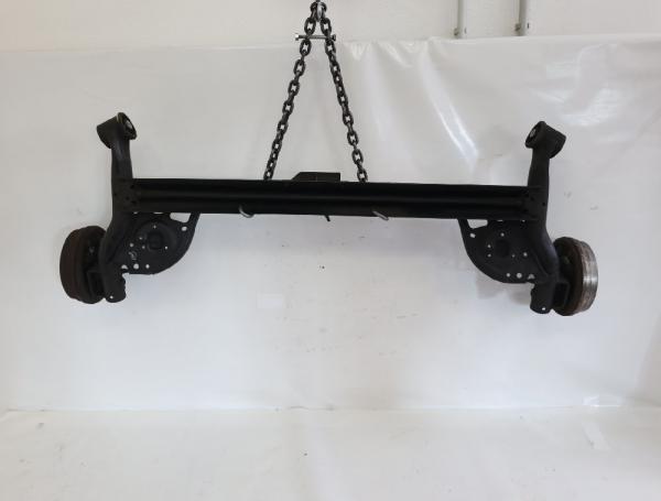 Achse hinten 55501BC63B Nissan MICRA 3 K12
