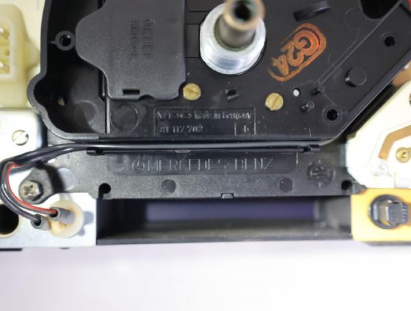 Kombiinstrument 1244409511 Mercedes W124 Stufenheck