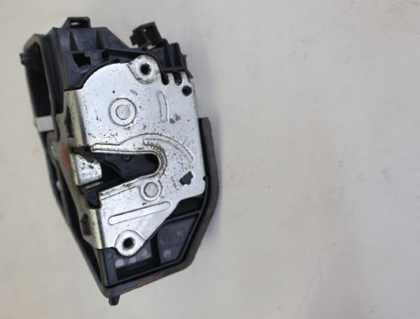 Türschloß vorn links 51217202143 BMW 5er E60