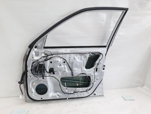 Tür vorn rechts 60009SC0219P Subaru FORESTER 3 SH