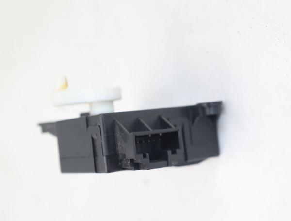 Stellmotor Heizung 5027523770 Subaru FORESTER 3 SH