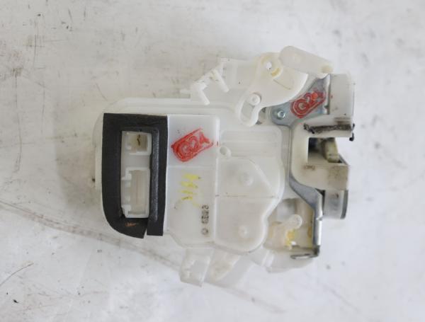 Türschloß hinten rechts 61035SC200 Subaru FORESTER 3 SH