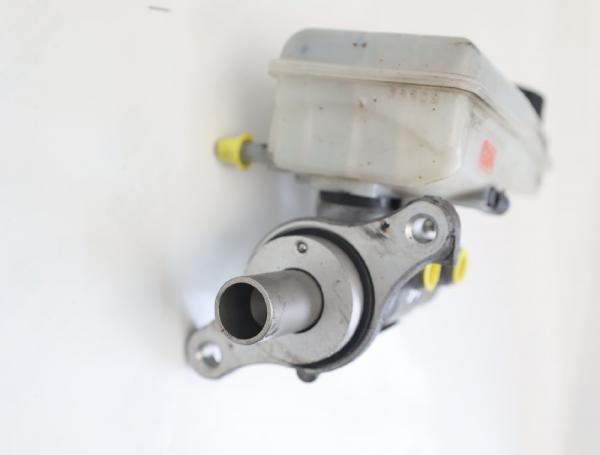 Hauptbremszylinder 4625A334 Mitsubishi COLT 6 Z3