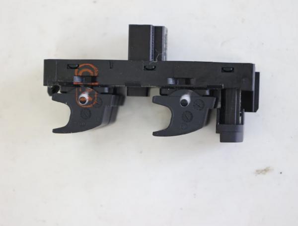 Schalter Fensterheber vorn links 5E0959857 Skoda OCTAVIA 3 5E