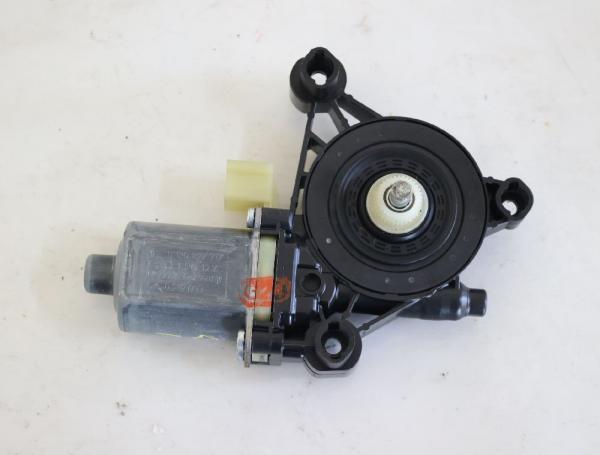 Fensterheber-Motor vorn links 5Q0959801B Skoda OCTAVIA 3 5E
