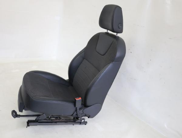 Sitz vorn rechts 5E0881022B Skoda OCTAVIA 3 5E