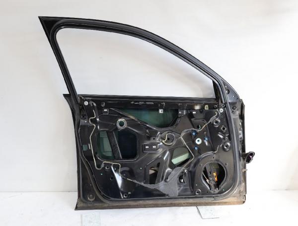 Tür vorn links 8E0831051J Audi A4 Avant 8E B7