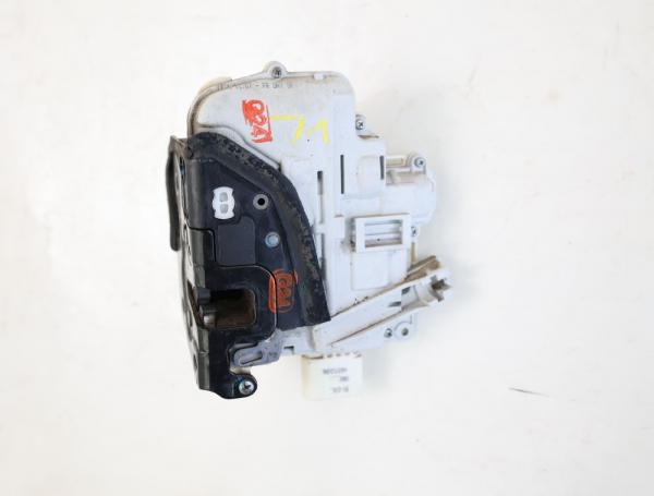 Türschloß vorn links 8E1837015AA Audi A4 Avant 8E B7