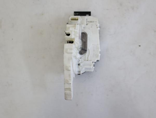 Türschloß hinten links 2047302735 Mercedes B-KLASSE W246
